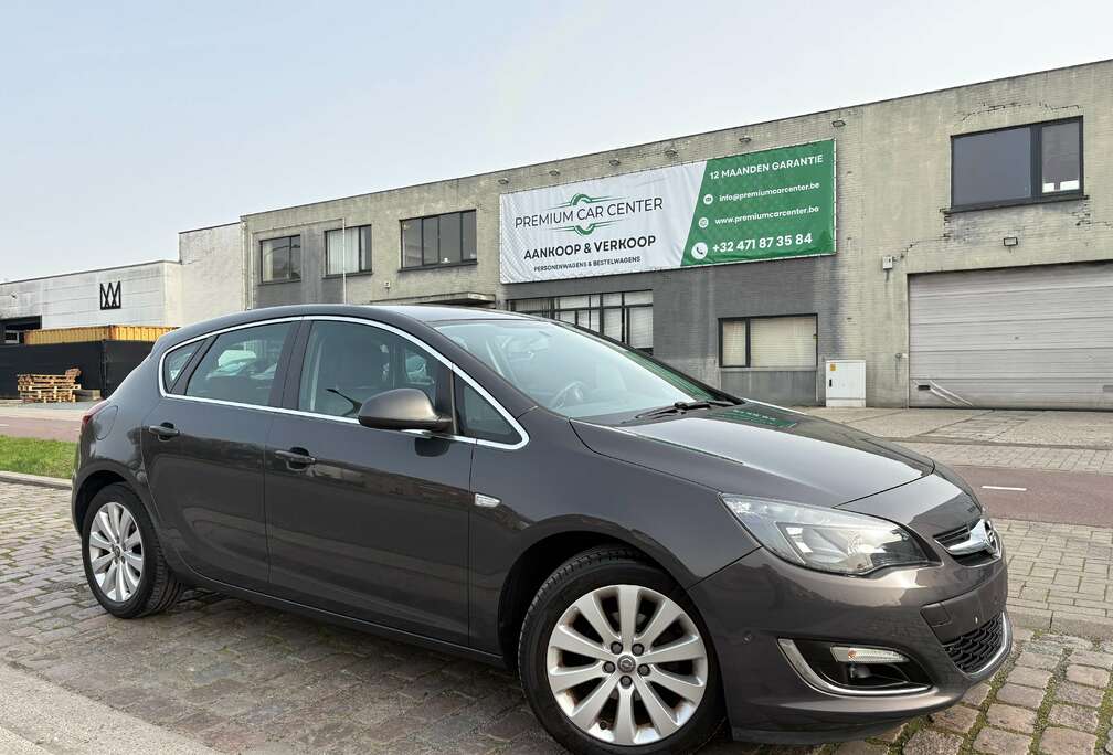 Opel Astra 1.4 Turbo Ultimate / 12 Maanden Garantie