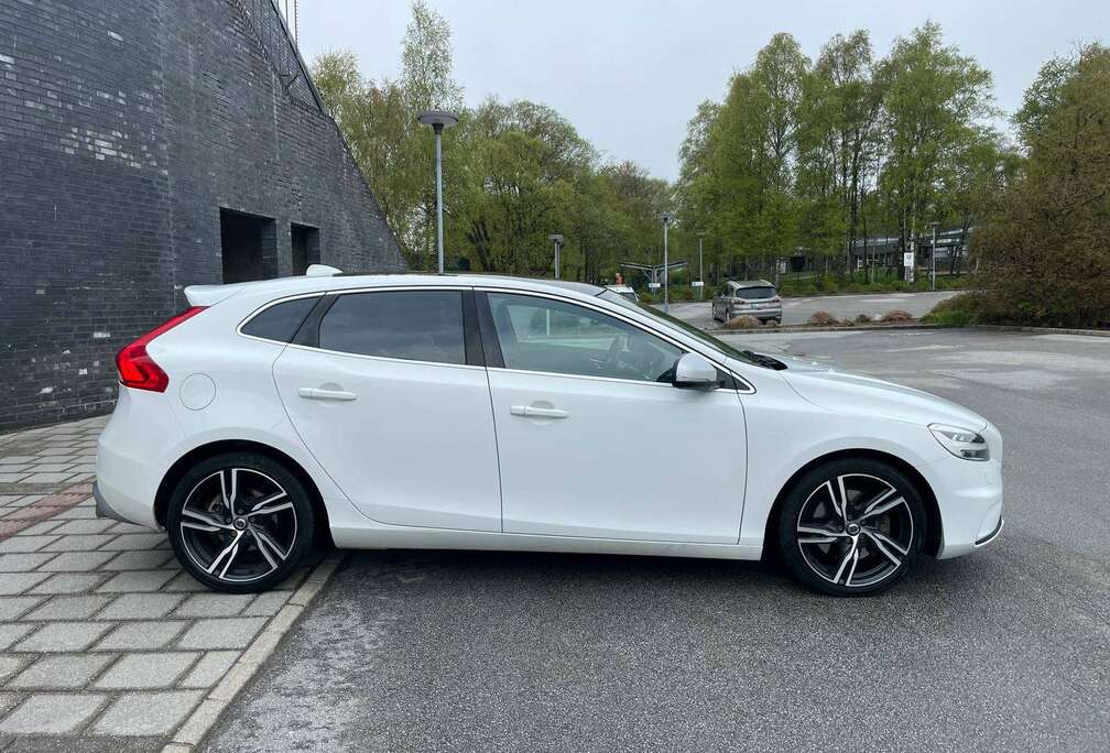 Volvo V40 1.8i 16v Luxury
