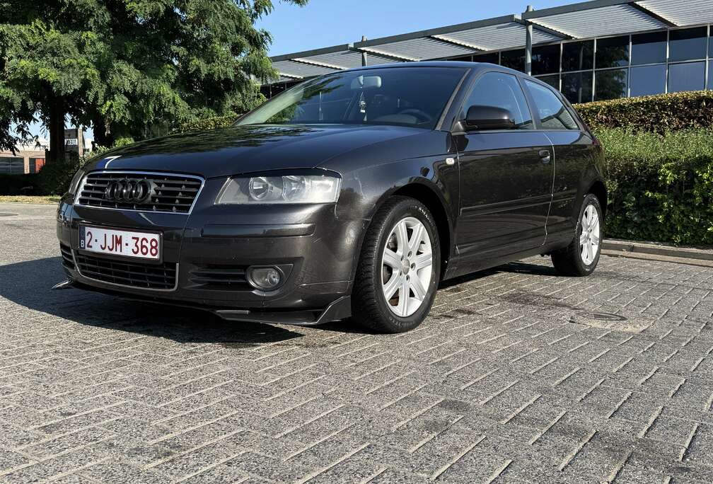 Audi 1.6 Ambiente