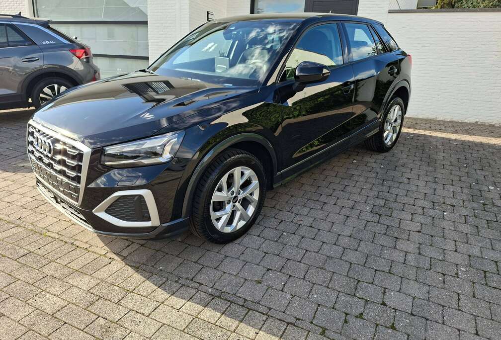 Audi Q2 35 TFSI Business Edition Advanced S tronic Business Edition Advanced