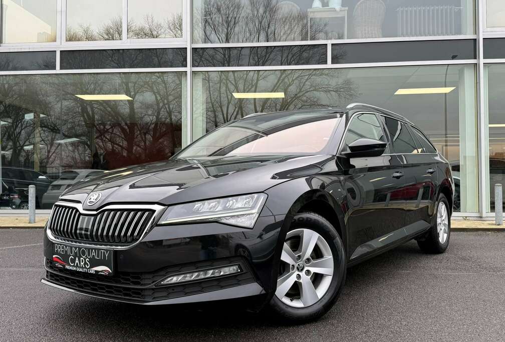 Skoda CARPLAY / MEMORY SEATS / CAMERA / ZETELVRWM /