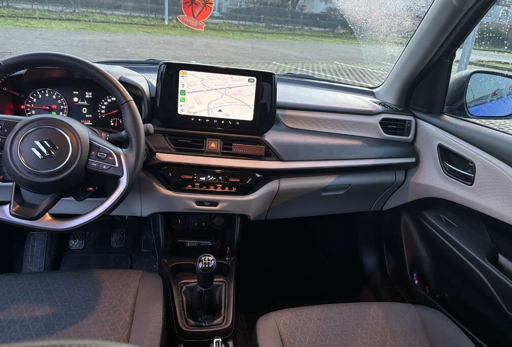 Suzuki Swift 1.2 smart hybrid select