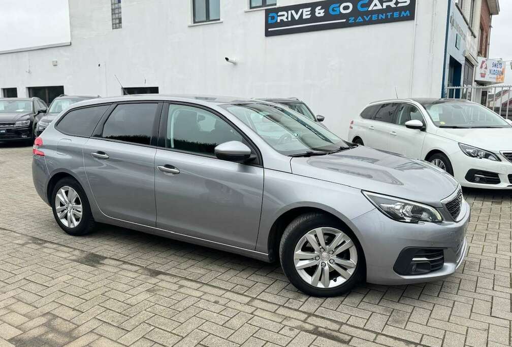 Peugeot SW BlueHDi - CarPlay - Led - Navi - Cruis Control