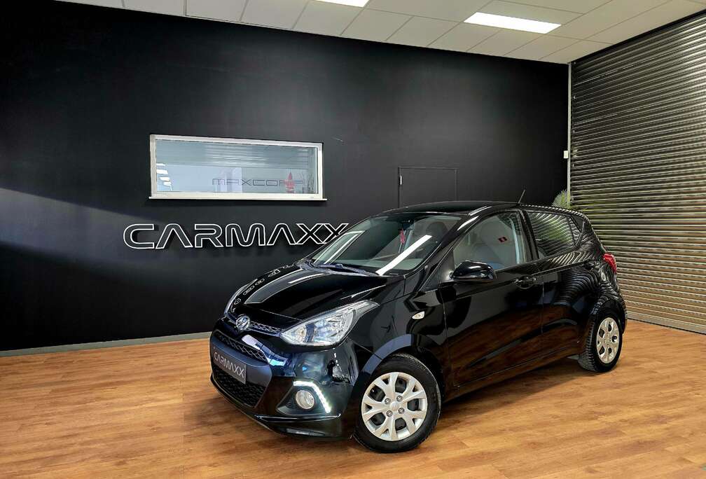 Hyundai i10 avec suivi d\'entretien  faible en taxe