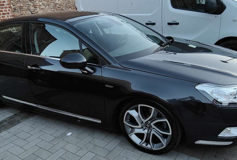 Citroen CITRON C5 III Sedan 2.0 HDi Diesel (181 Pk / 133 kW AHW (DW10FC)