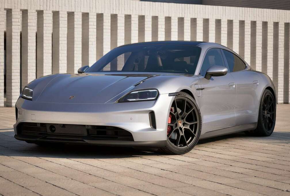 Porsche Face Lift Perf Batt+/Volleder/21inch/Surround/Bose