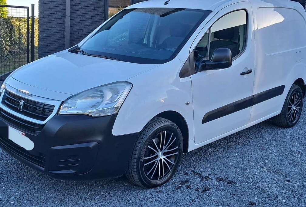 Peugeot 1.6 BlueHDi L1H1 Premium 120 CU+/VNL