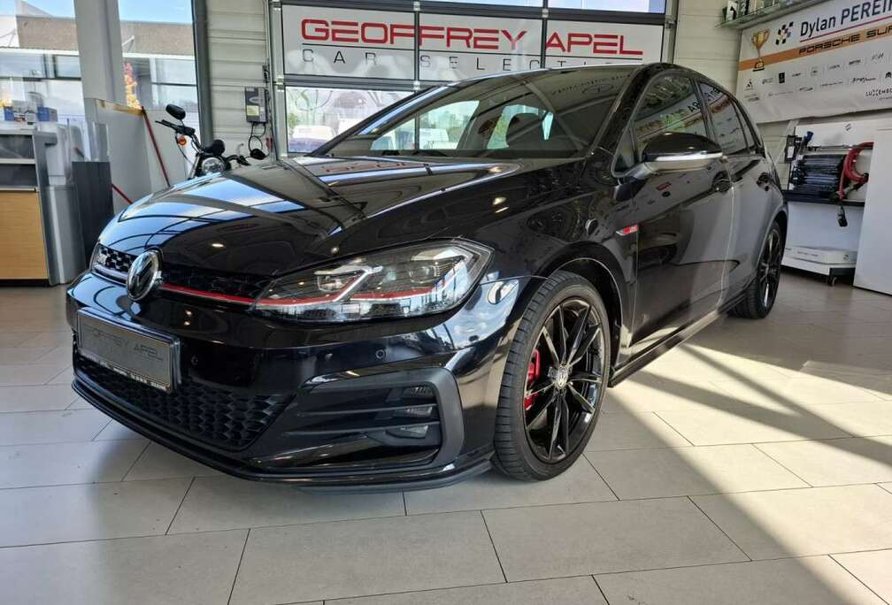 Volkswagen 2.0 TSI 245 PERFORMANCE FACELIFT VIRTUAL COCKPIT L