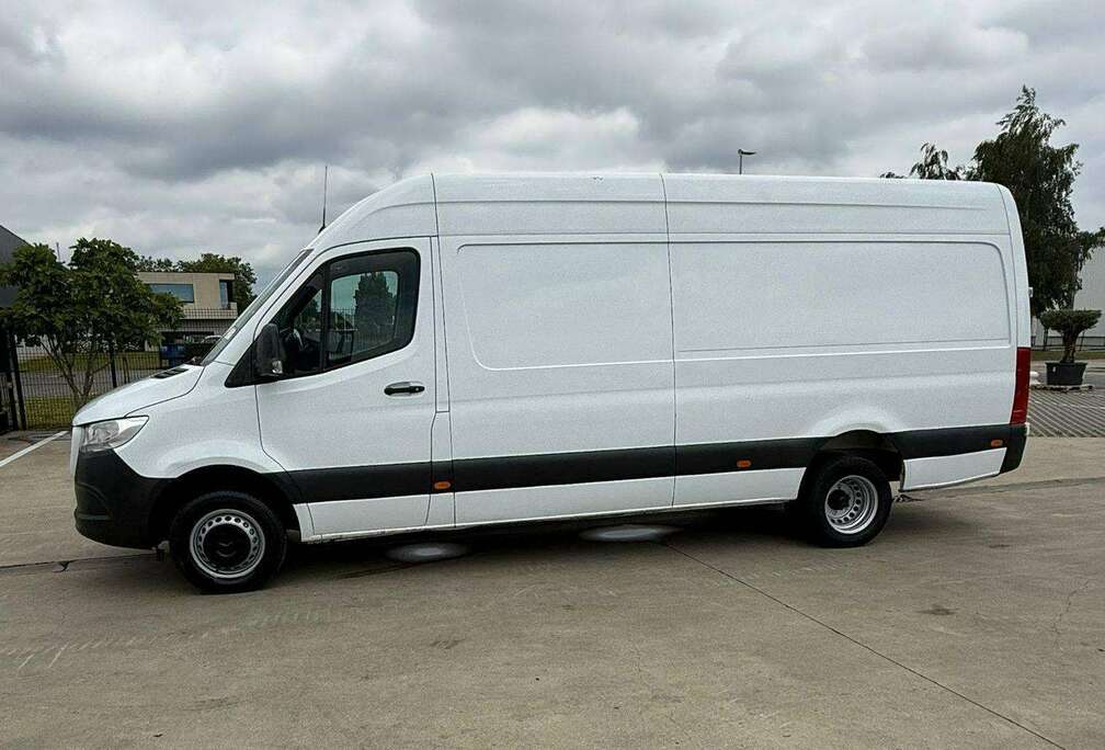 Mercedes-Benz 516 CDI (Stock ID 05026)