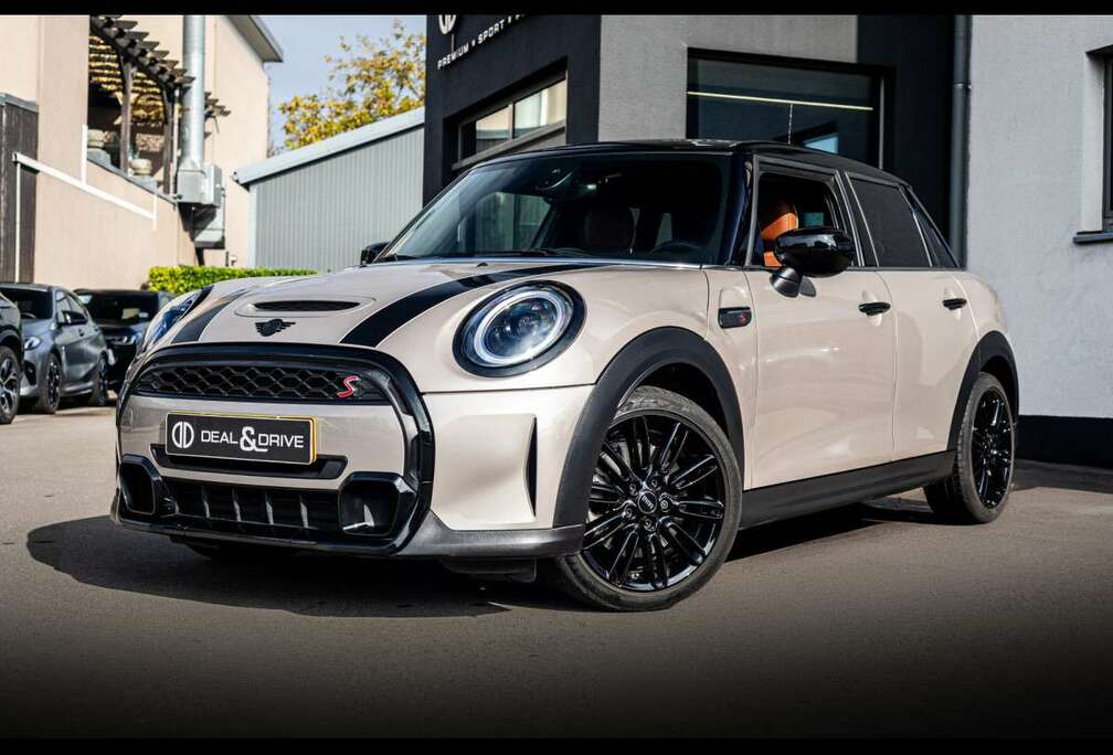 MINI 5-TÛRER AUTO°PREMIUM EXTRA°KAM°KEYLESS°APPLE