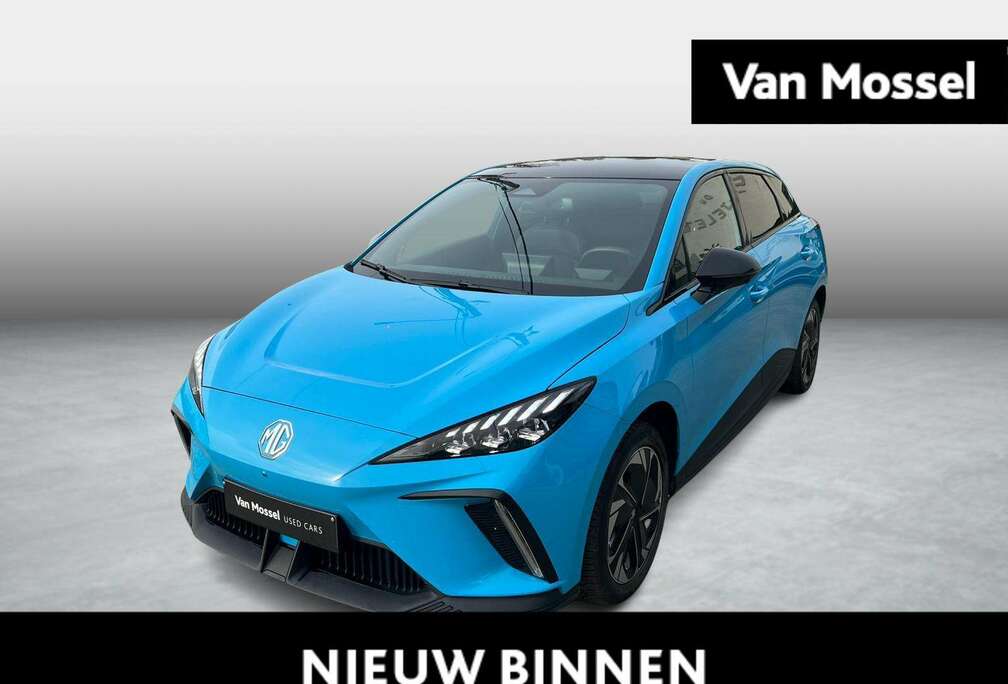 MG 64 kWh Luxury