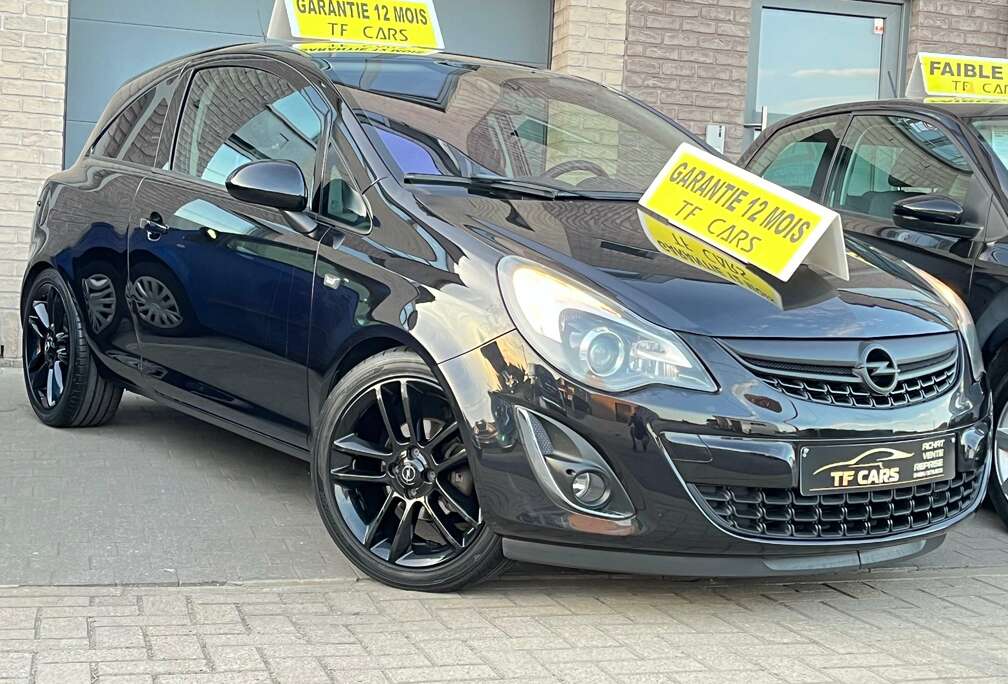 Opel 1.4i Black Edition GARANTIE 12 MOIS