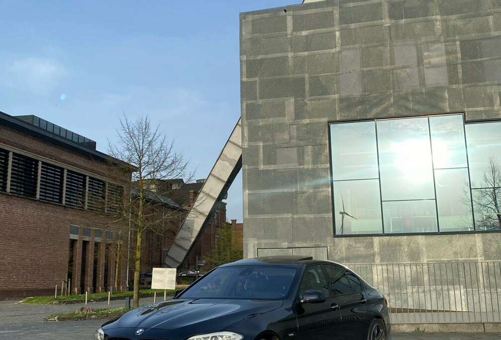 BMW BMW 525d M-Pakket  218pk  Full Option