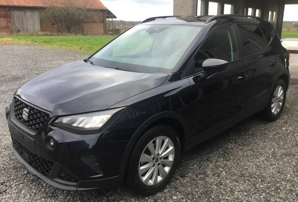 SEAT Arona 1.0 TSI STYLE 81KW/110PK NAVI , PARK ASSIST
