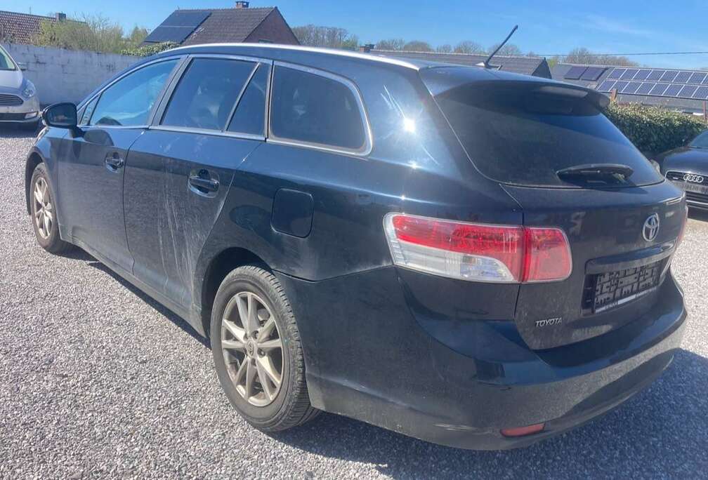 Toyota 2.2 D-4D Premium DPF