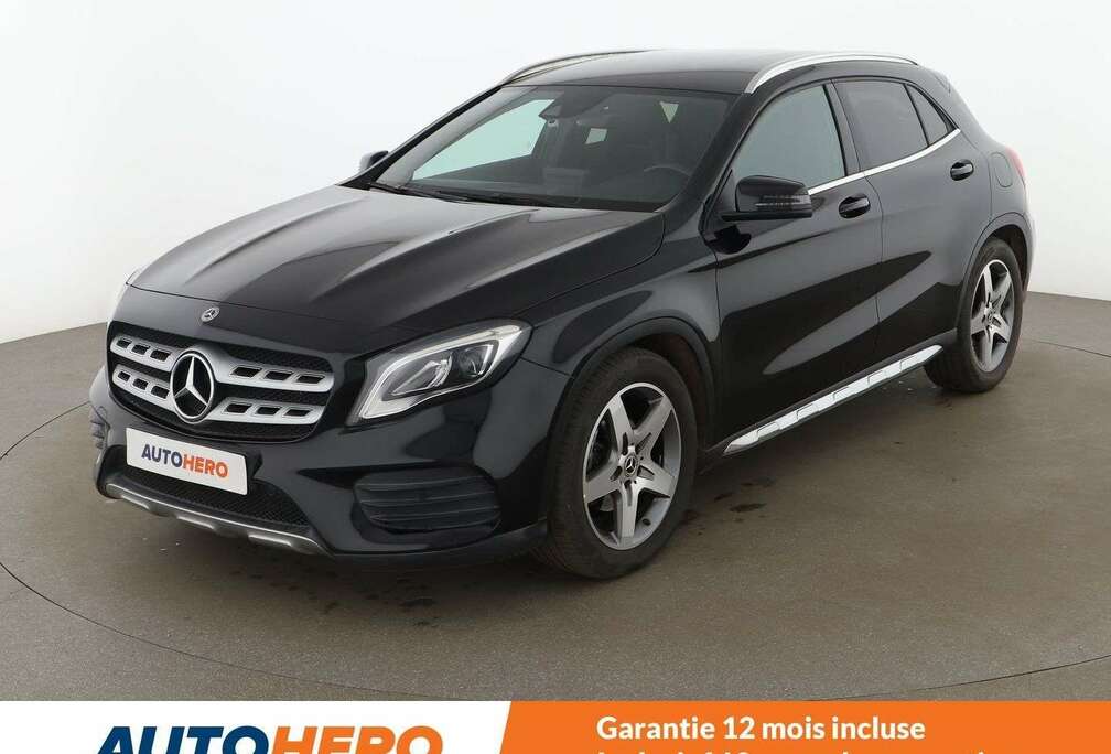 Mercedes-Benz GLA 180 AMG Line