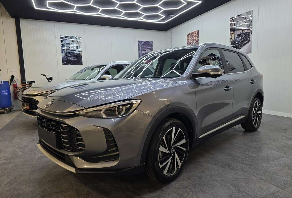 MG ZS 1.5 hybrid 197pk