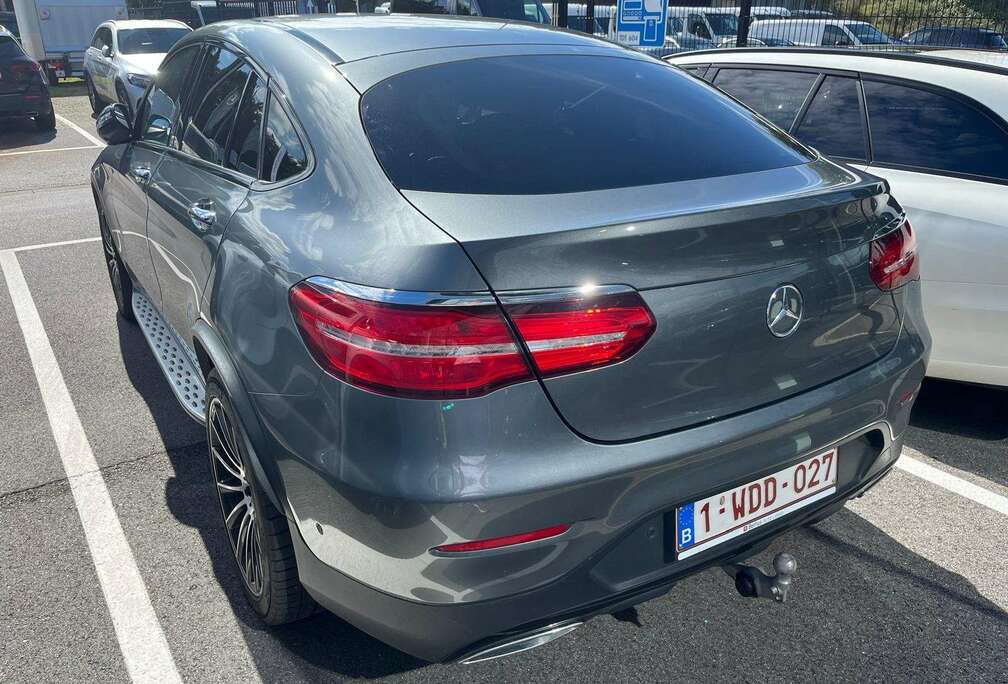 Mercedes-Benz GLC 250 d Coupe 4Matic 9G-TRONIC AMG Line