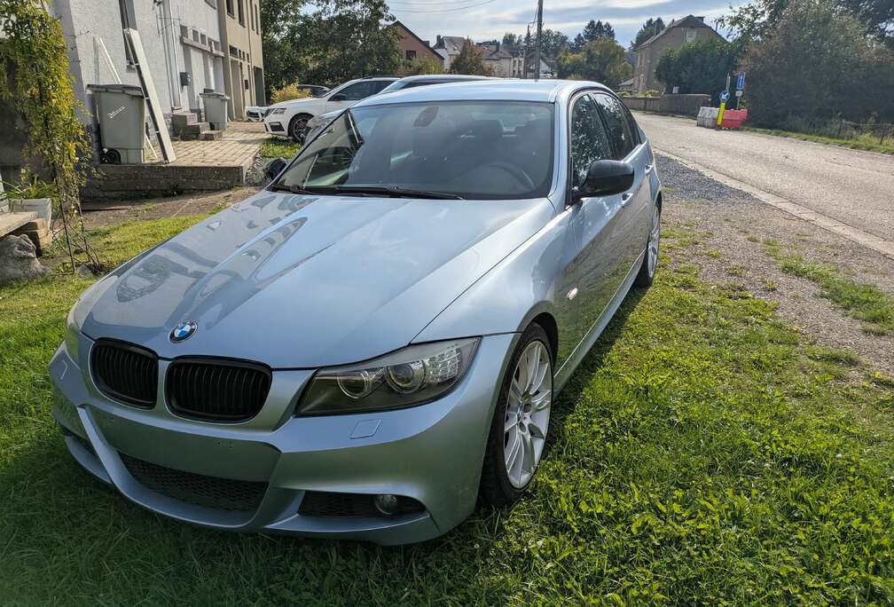 BMW 325i