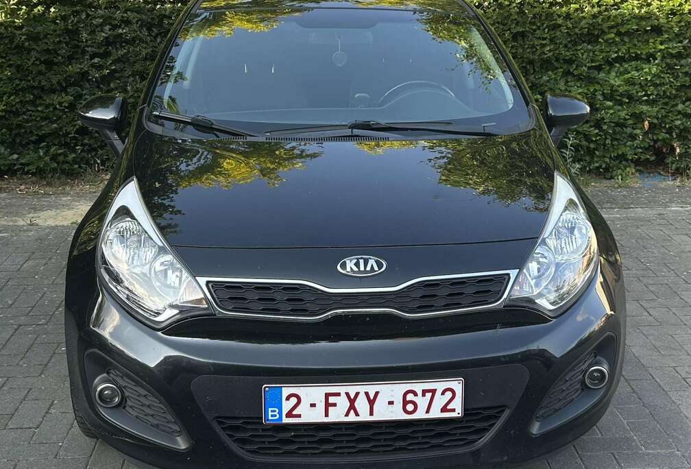 Kia Rio 1.4i Sense