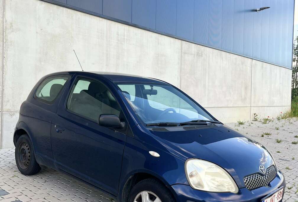 Toyota 1.3i VVT-i 16v Linea Luna
