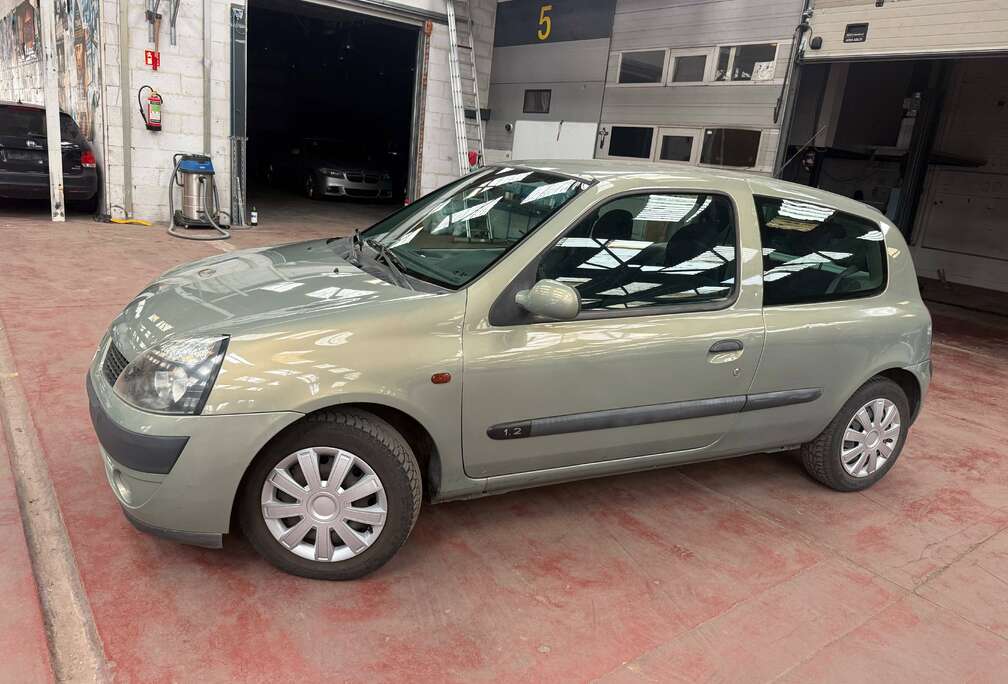 Renault 1.2i Authentique