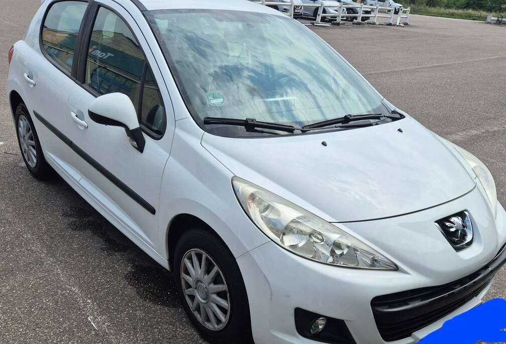 Peugeot 207 benzine airco