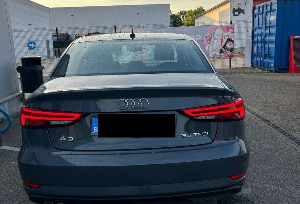 Audi 35 tfsi , limousine sedan