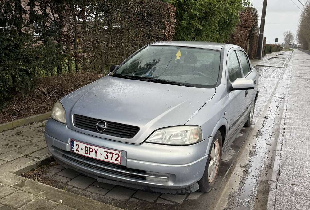 Opel 1.4i XE 16v Comfort