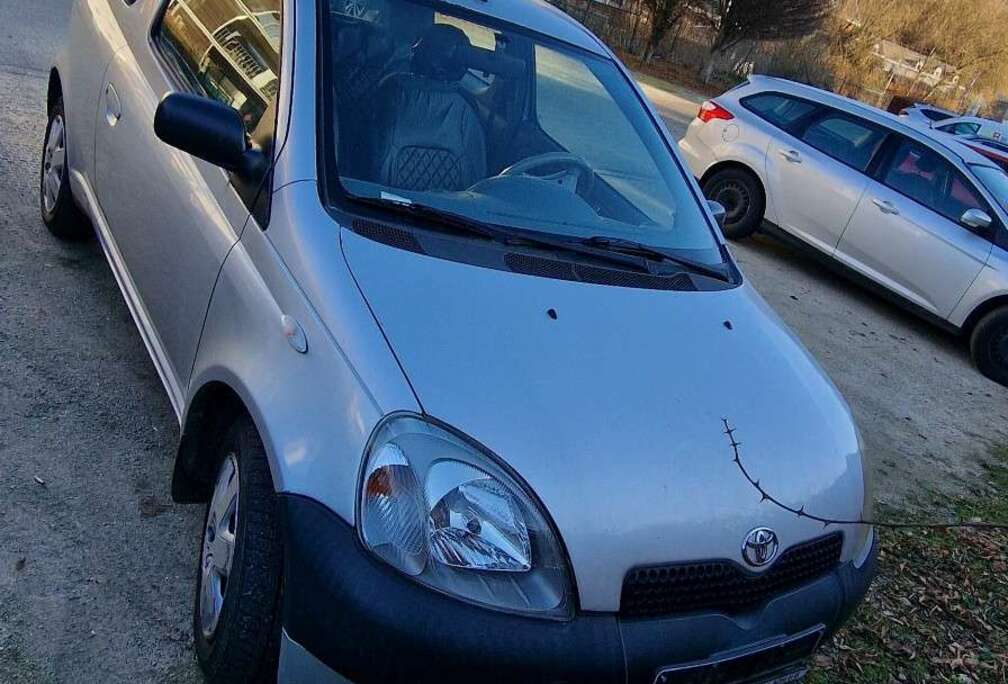 Toyota 1.0i 16v Linea Luna