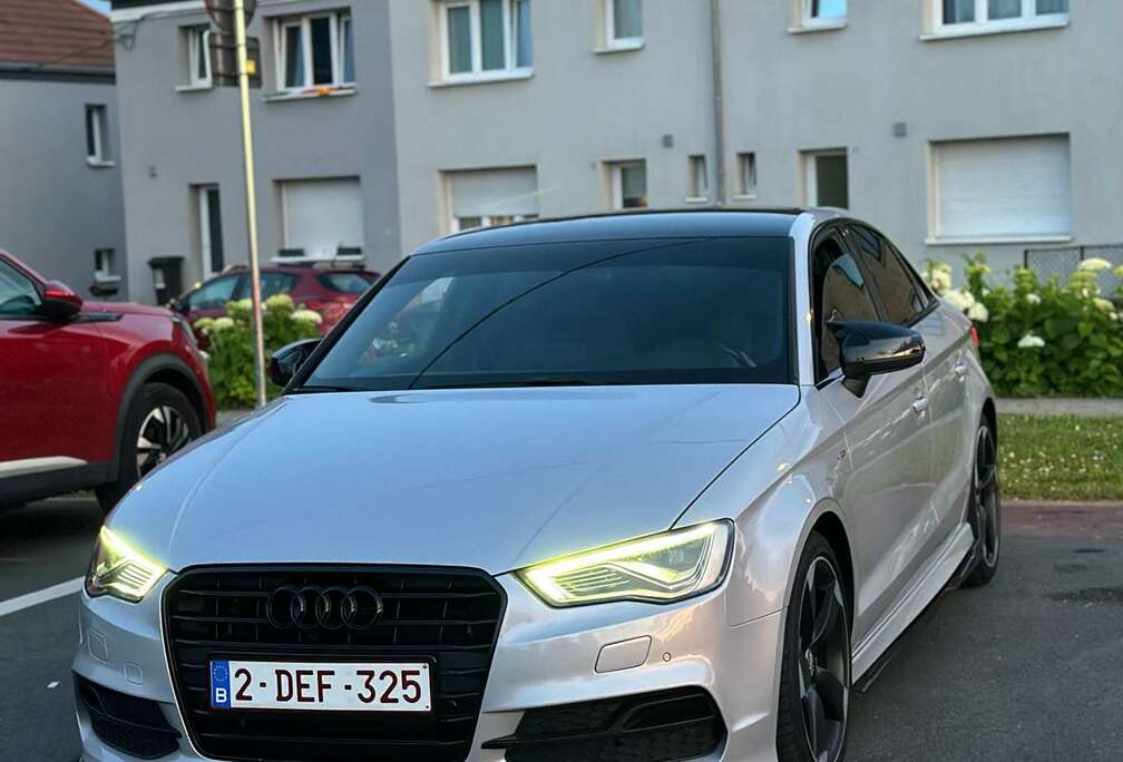 Audi Sportback 2.0 TDi Ambition S line tronic