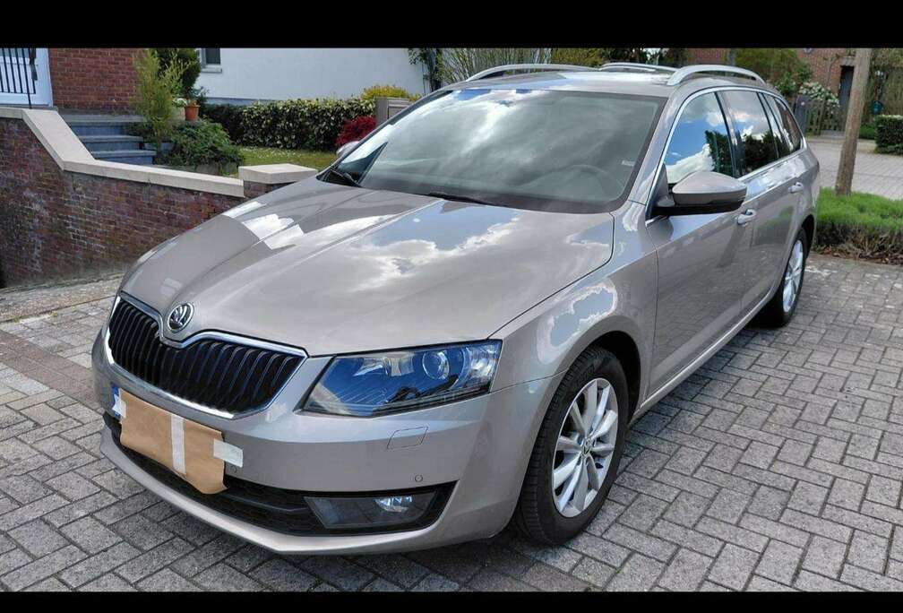 Skoda Octavia SW 1.6 CR TDi 4x4 Style