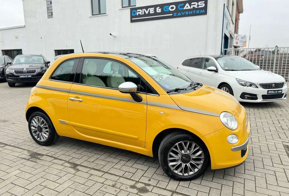 Fiat 1.2i Benzine - Panorama dak ** 1 JAAR GARANTIE **