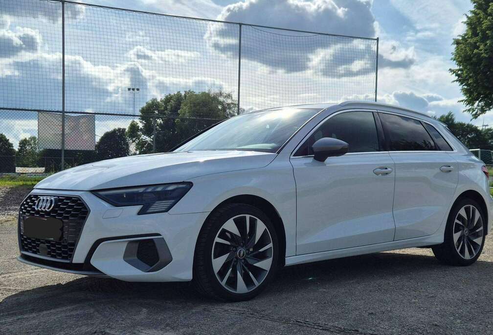 Audi A3 Sportback 30 TDi S line