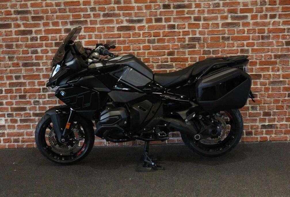 BMW 0