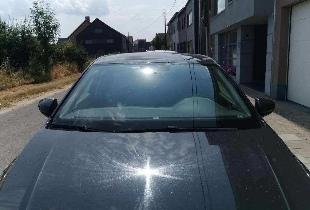 Volkswagen 1.2 TSI Limited Edition BMT