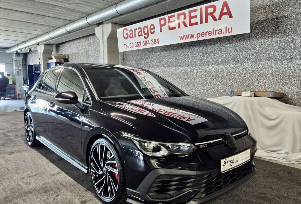 Volkswagen 2.0 TSI 300 CLUBSPORT BLACK STYLE HEAD UP HARMAN K