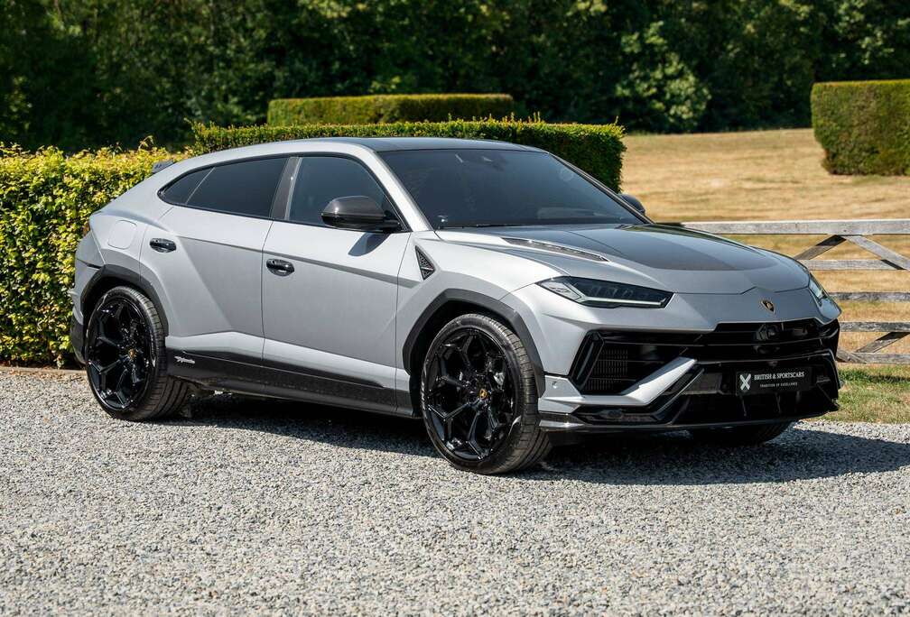 Lamborghini Performante MY 25 | Like New | VAT Ref.