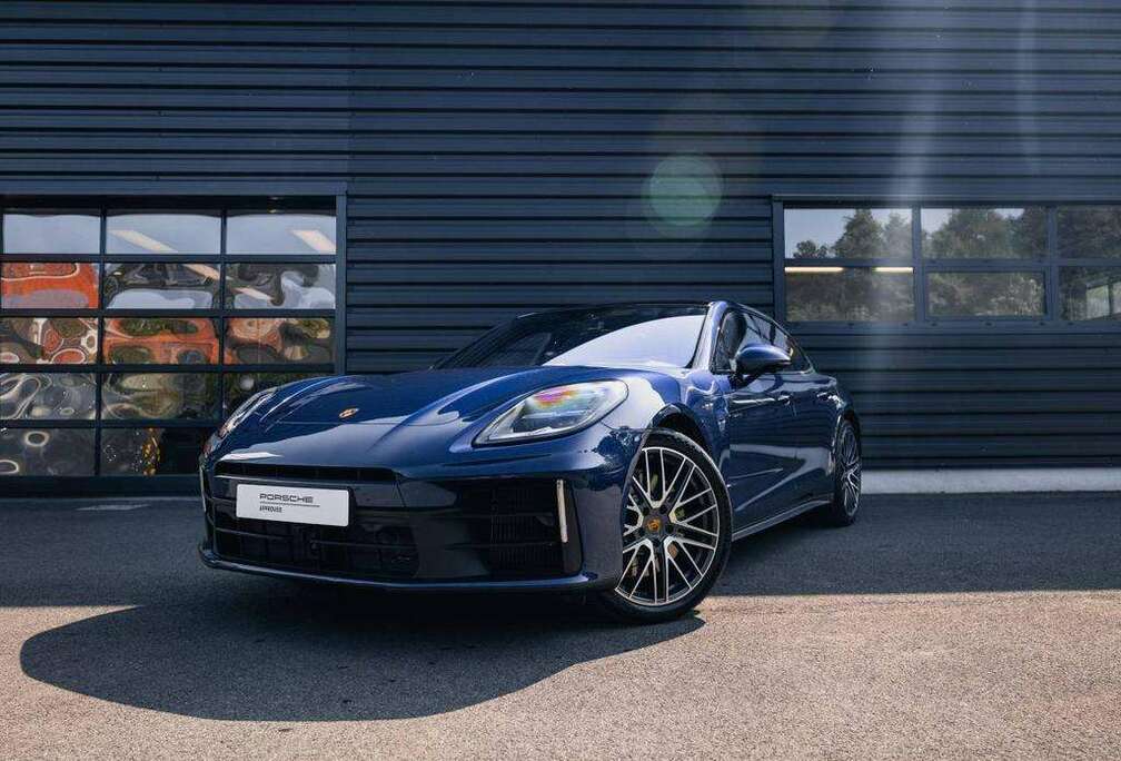 Porsche Panamera 4 E-Hybrid