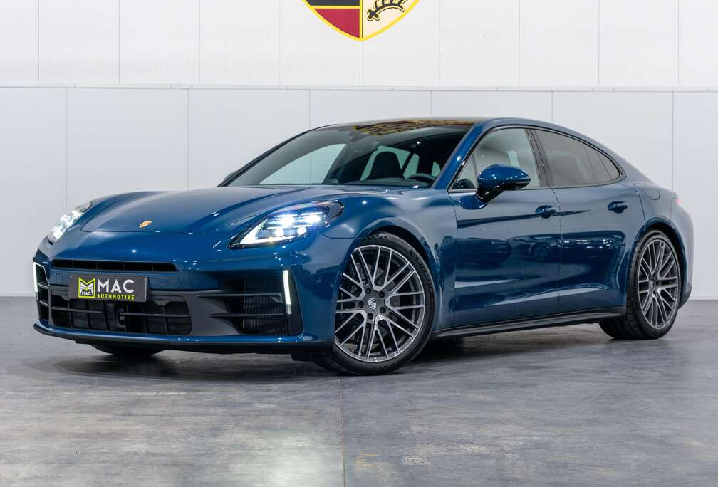 Porsche 4 E-Hybrid Sportuitlaatsyst/Sportstoel/Pas Display