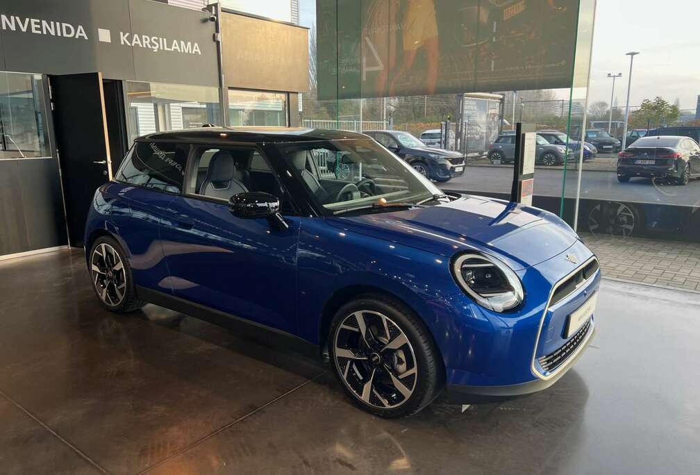 MINI e-Mini 40.7 kWh E