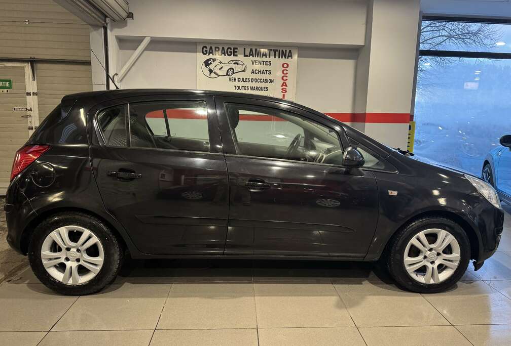 Opel Corsa 1..3  Sport 1 An Garentie