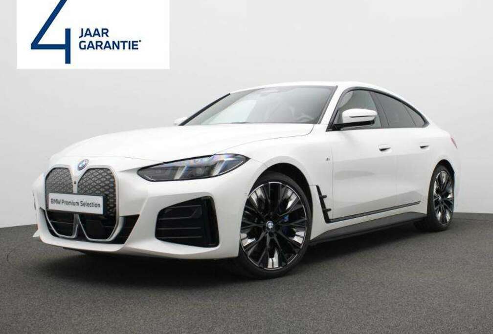 BMW FACELIFT 2 - M SPORT - SCHUIFD