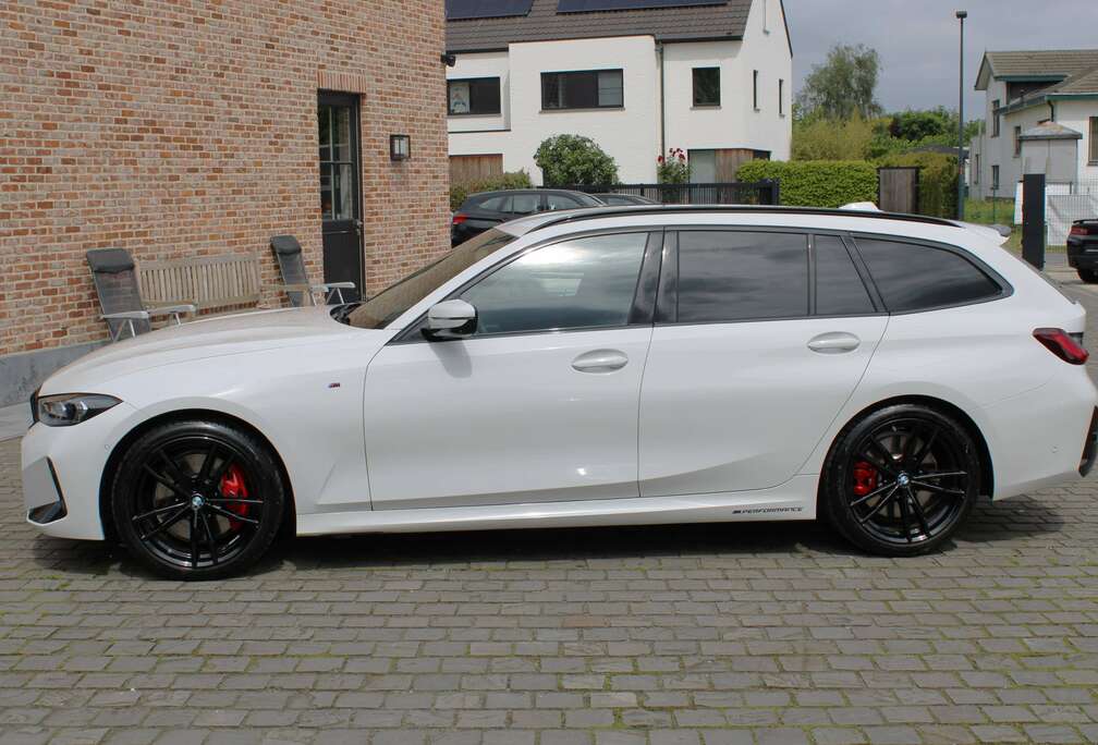 BMW Touring Automaat  M-Pack  19000km