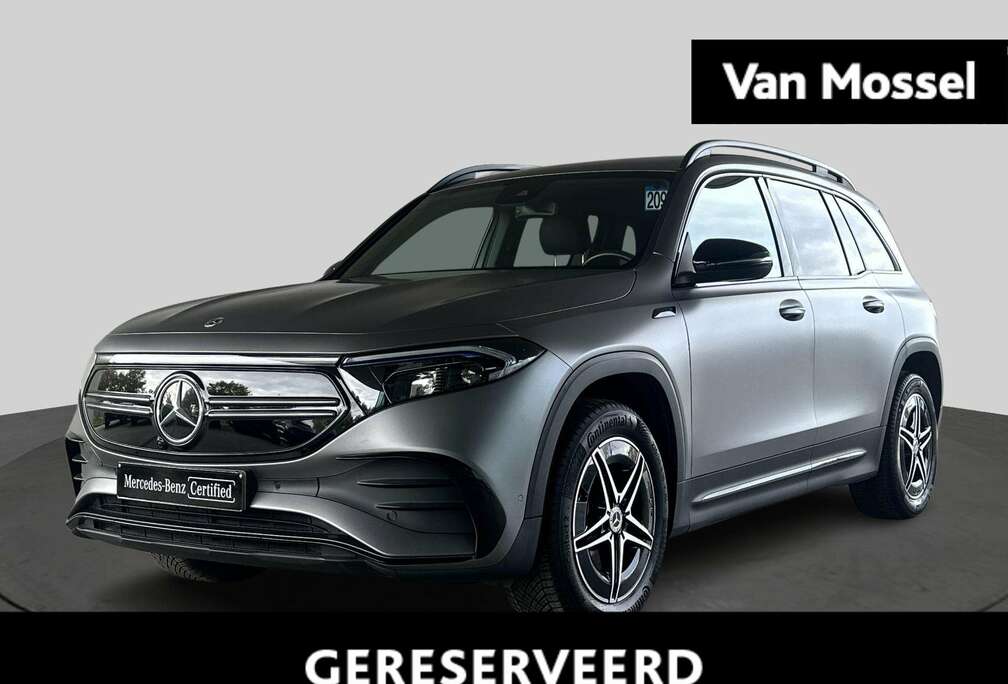 Mercedes-Benz AMG Line + NIGHTPAKKET + LED + CAMERA + 1 JAAR GAR