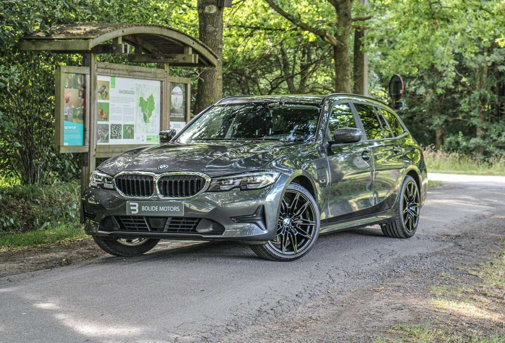 BMW Touring 320eA PHEV *Leder *Zetelverwarming