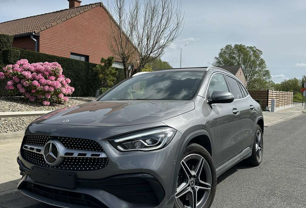Mercedes-Benz e PHEV AMG Line
