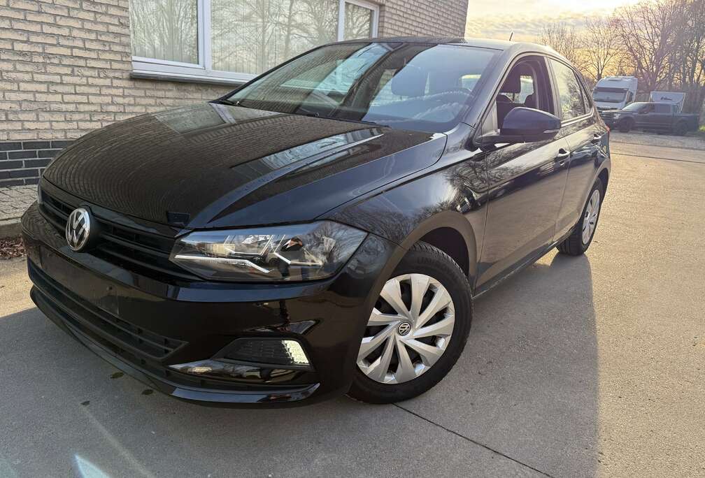 Volkswagen Polo 1.0 trendline