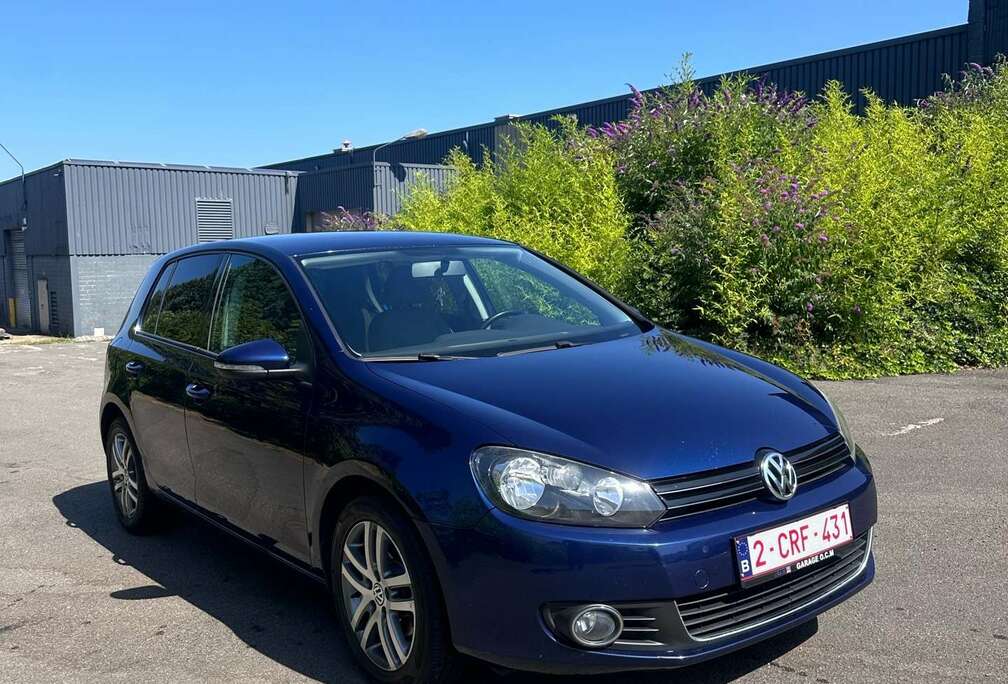 Volkswagen 2.0 CR TDi Trendline DPF DSG