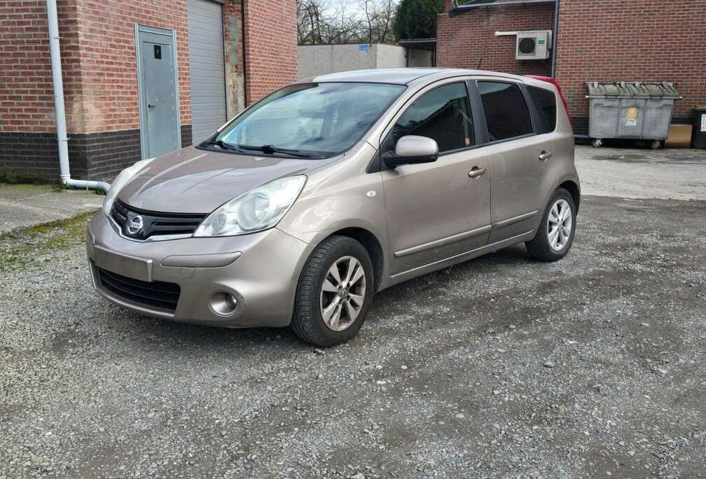 Nissan 1.4i Acenta+Nissan Connect